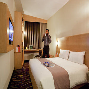Ibis 3*