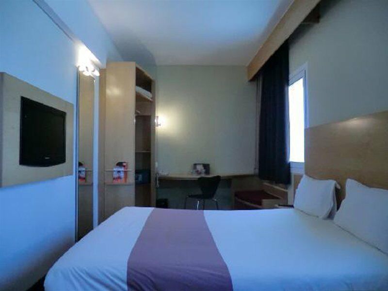 Ibis Hotel 3*